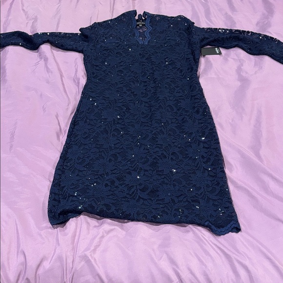 MARINA NWT Elegant Navy Long Sleeve Lace Dress - Picture 3 of 11